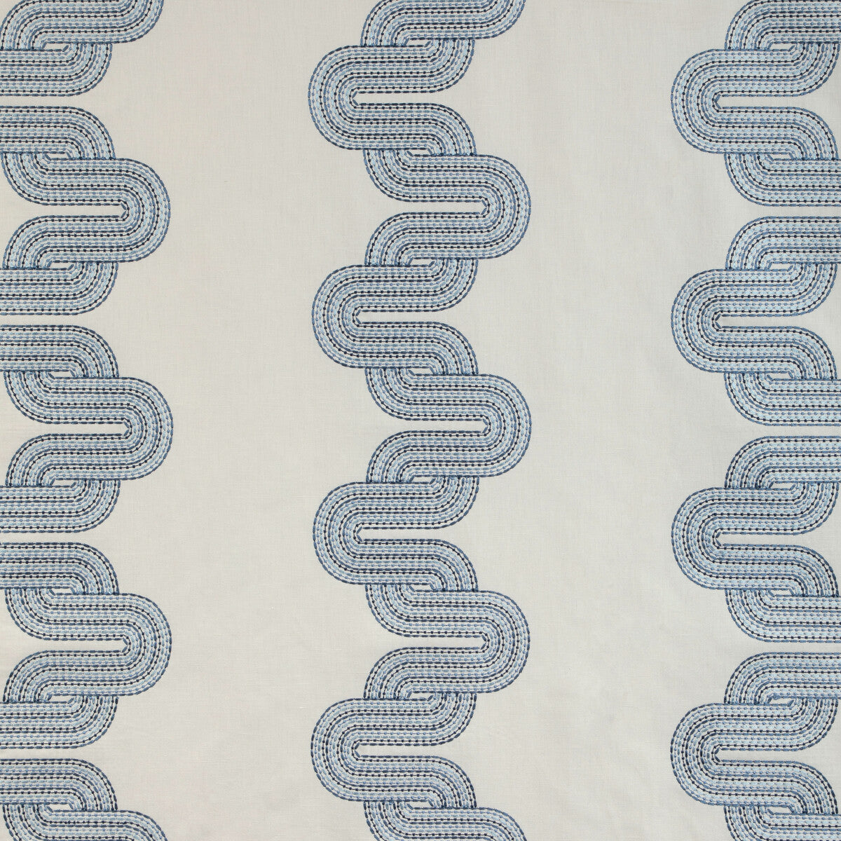 KRAVET DESIGN 36943.5.0 CLOUD CHAIN INDIGO Fabric - Eade's Wallpaper
