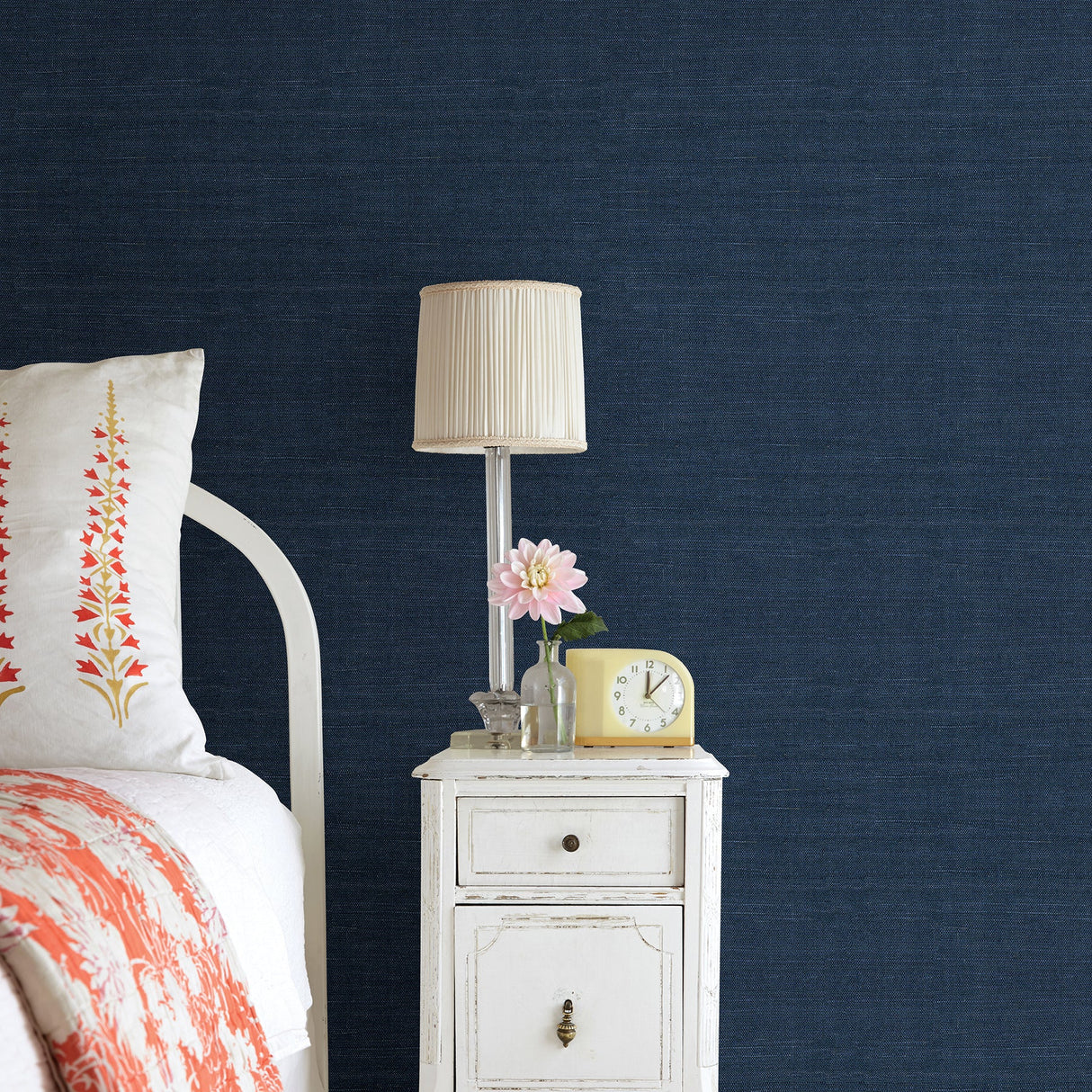 Eade’s Peninsula Navy Sisal Grasscloth Wallpaper Navy