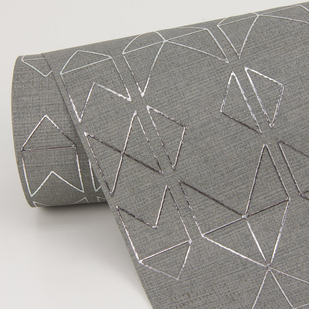 A-Street Prints 4019-86405 Paititi Sterling Diamond Trellis Wallpaper