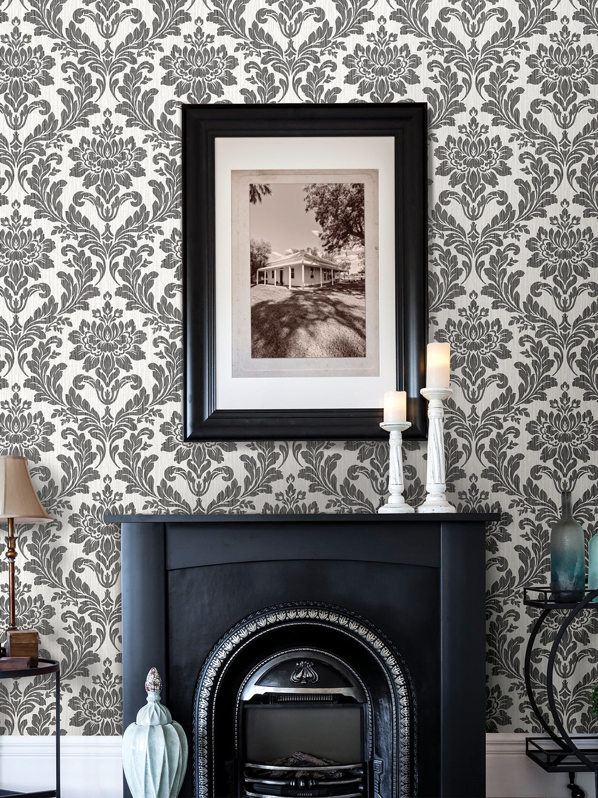 Advantage 4025-82527 Galois Black Damask Wallpaper