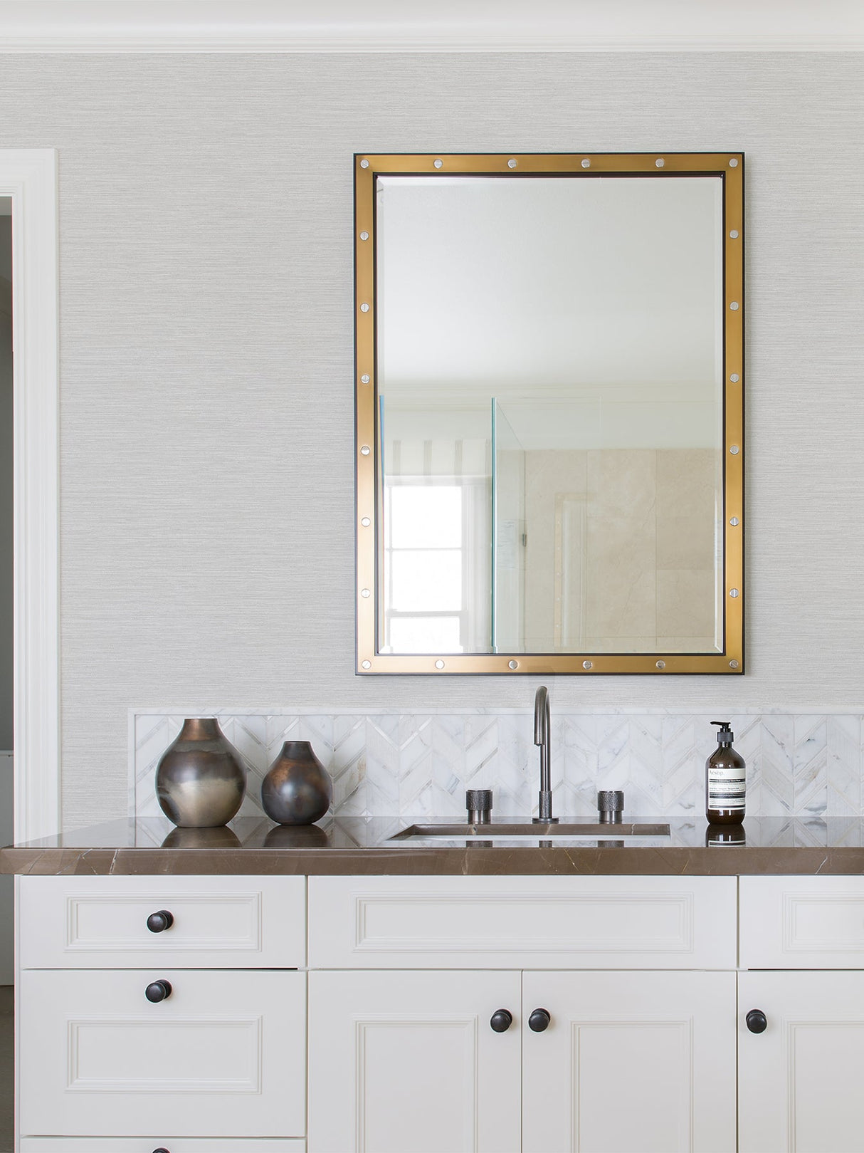 Advantage 4025-82531 Cantor Light Grey Faux Grasscloth Wallpaper