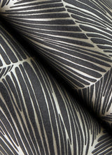 Advantage 4041-456608 Eilian Black Palm Wallpaper