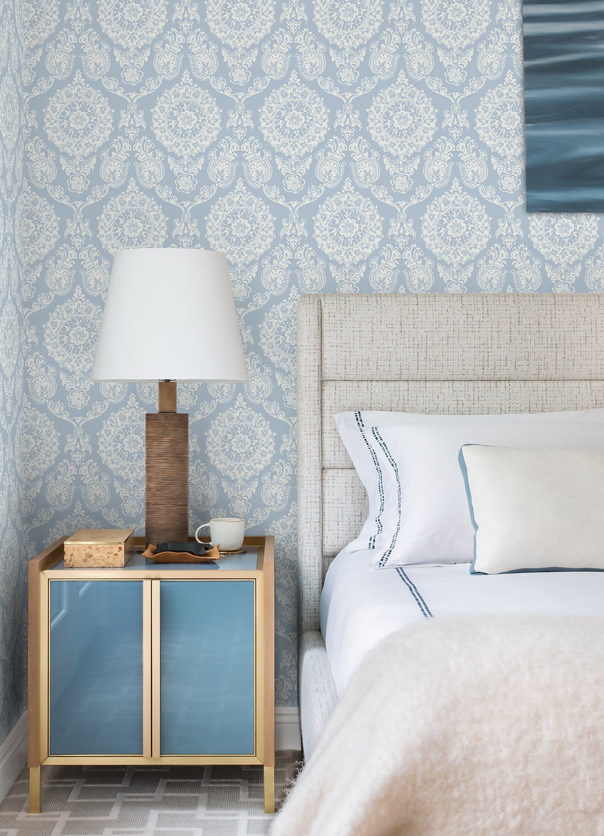 Chesapeake 4071-71019 Helm Damask Light Blue Floral Medallion Wallpaper