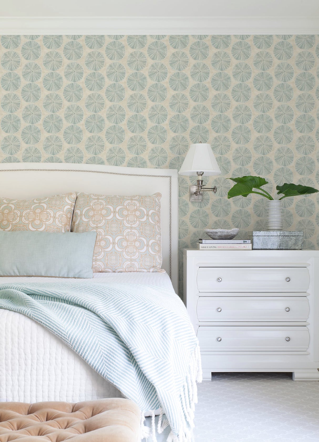 Chesapeake 4071-71028 Sea Biscuit Aqua Sand Dollar Wallpaper