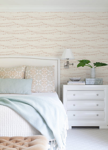 Chesapeake 4071-71047 Rannell Peach Abstract Scallop Wallpaper