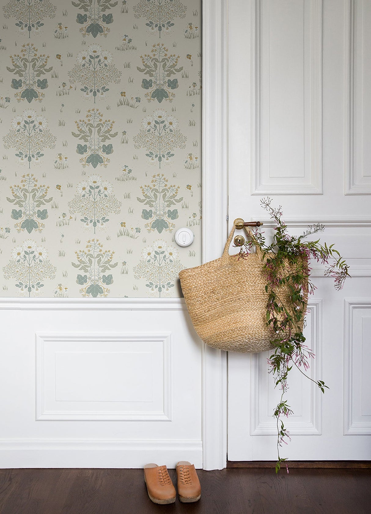 A-Street Prints 4080-83131 Elda Light Blue Delicate Daises Wallpaper