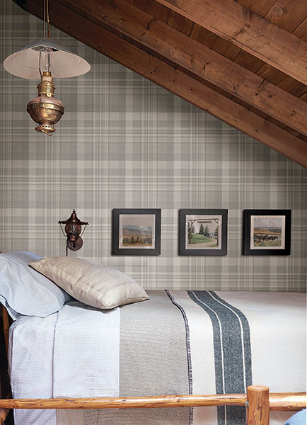 Chesapeake 4142-72634 Dutton Plaid Grey Wallpaper