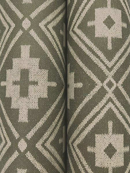 Chesapeake 4142-72658 Camp Blanket Green Wallpaper