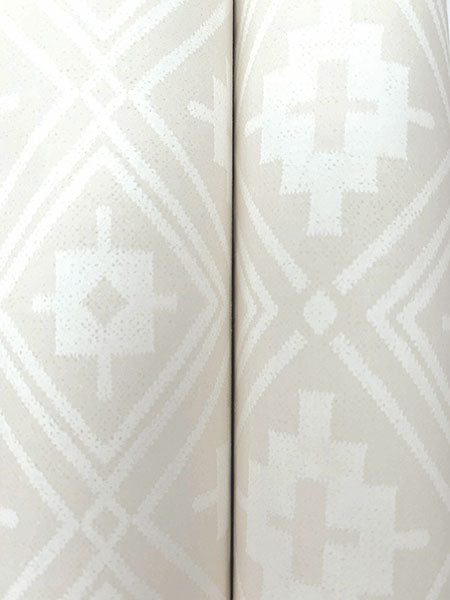 Chesapeake 4142-72661 Camp Blanket Cream Wallpaper