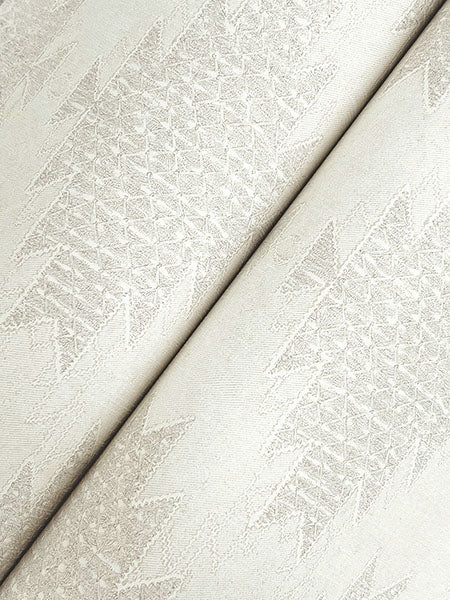 Chesapeake 4142-72664 Stitched Heirloom White Wallpaper