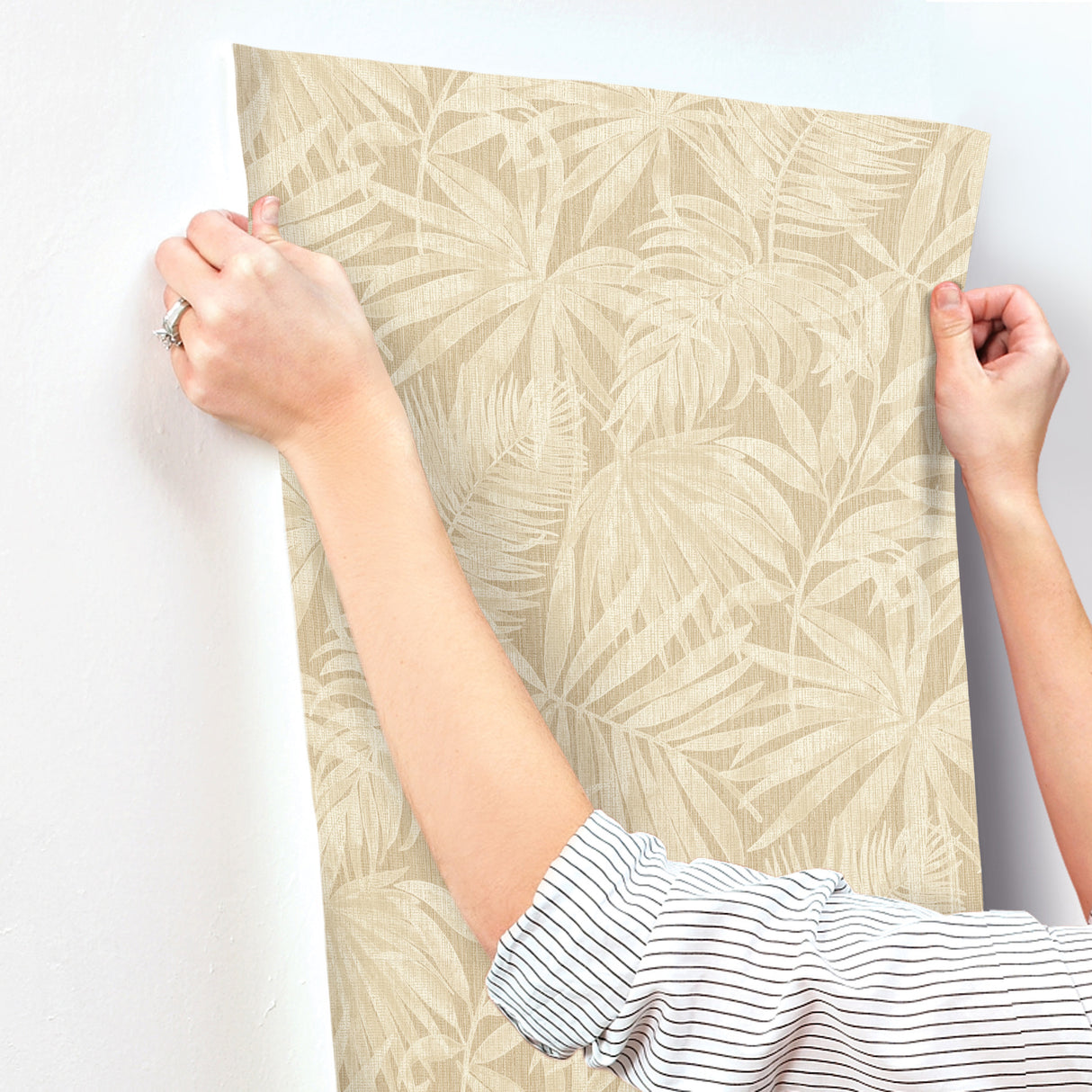 Chesapeake 4191-83028 Sonny Light Brown Fronds Wallpaper