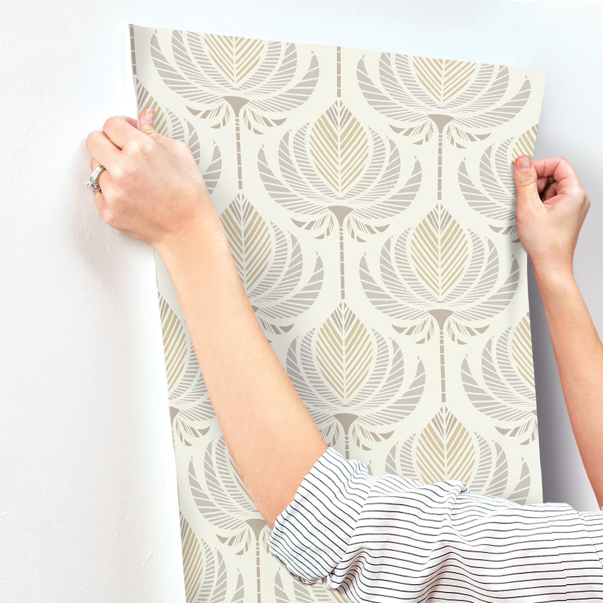 A-Street Prints 4198-27832 Ferrenby Metallic Floral Fan Wall