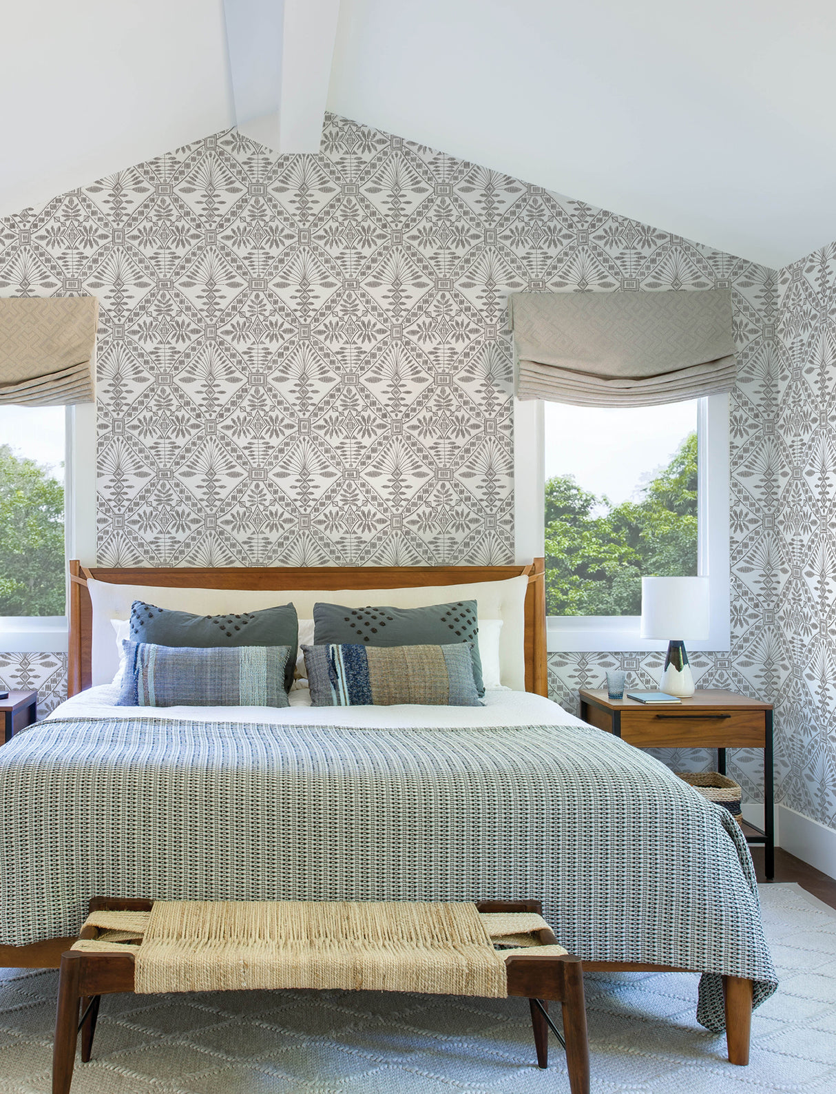 Chesapeake 4199-27777 Emmarie Black Geometric Wallpaper