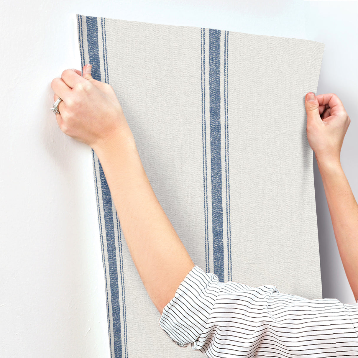 Chesapeake 4199-70067 Linette Blue Fabric Stripe Wallpaper