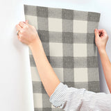 Chesapeake 4199-83421 Thorpe Charcoal Plaid Wallpaper
