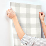 Chesapeake 4199-83422 Thorpe Light Grey Plaid Wallpaper