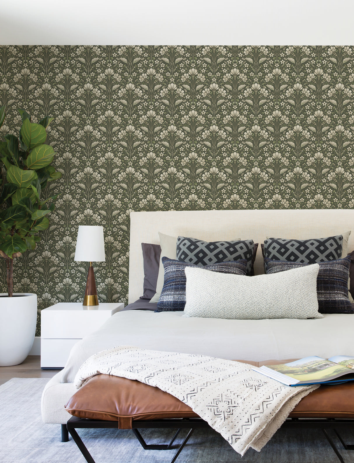 Chesapeake 4199-83701 Edith Green Floral Damask Wallpaper