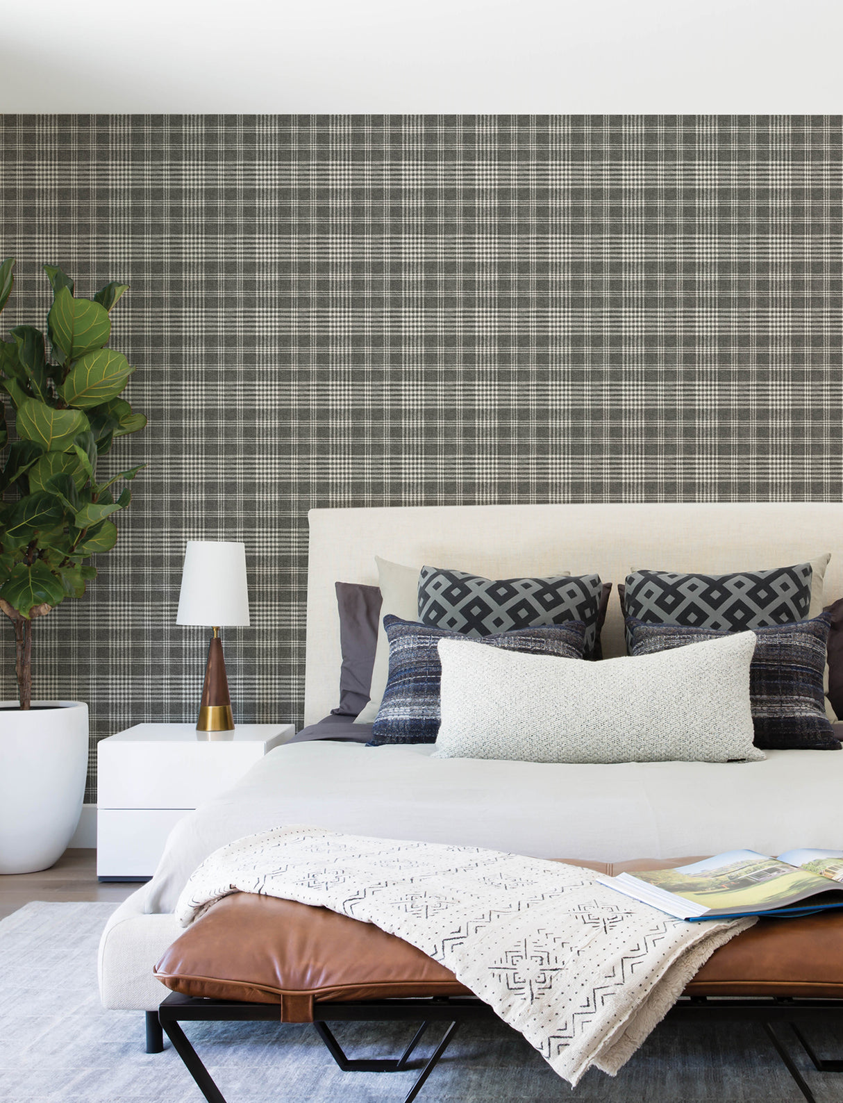 Chesapeake 4199-83734 Perry Black Plaid Wallpaper