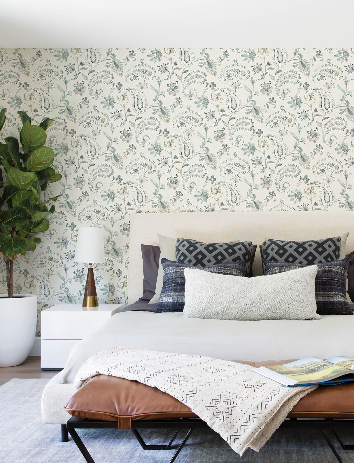 Chesapeake 4199-83746 Darlene Aqua Jacobean Wallpaper
