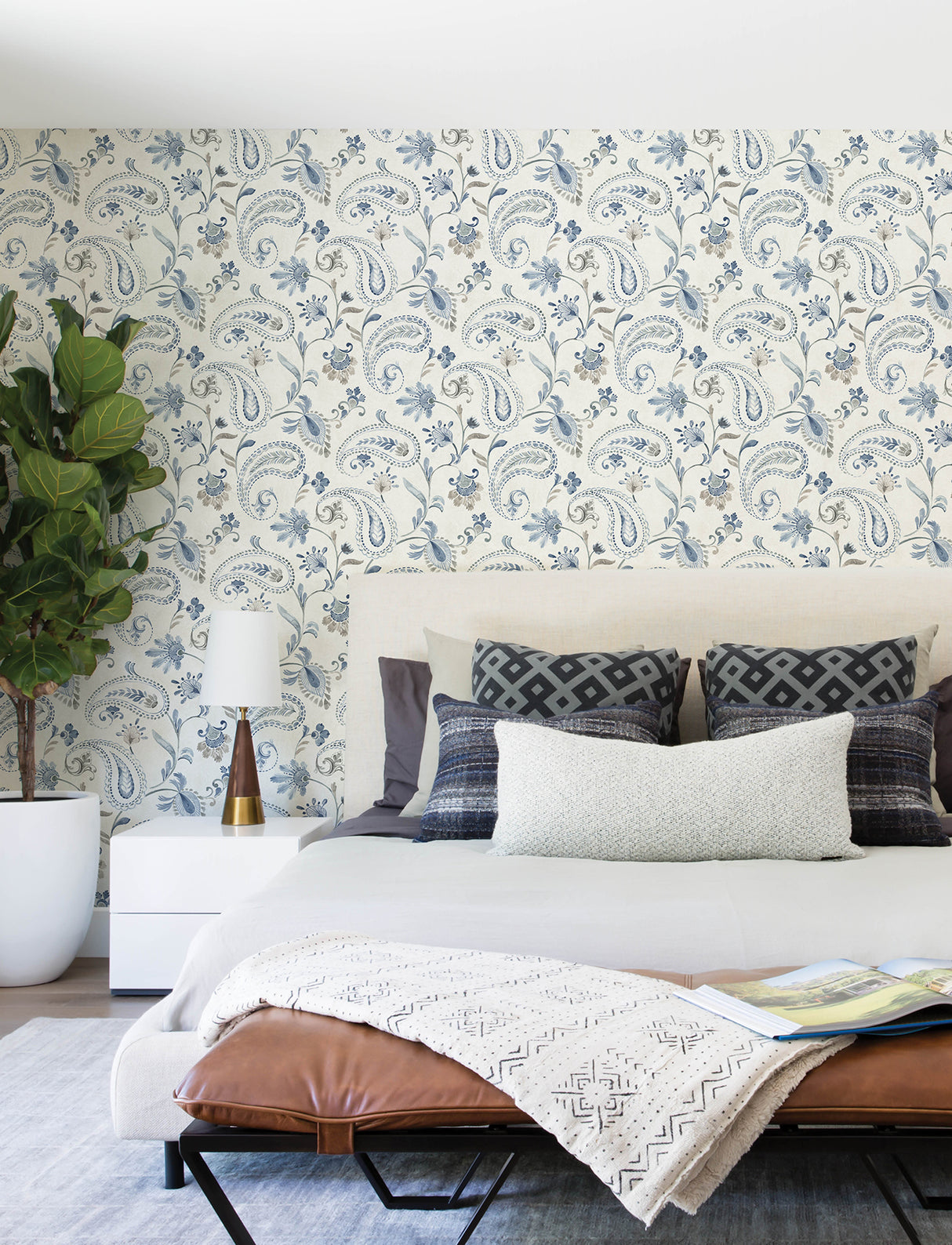 Chesapeake 4199-83748 Darlene Blue Jacobean Wallpaper