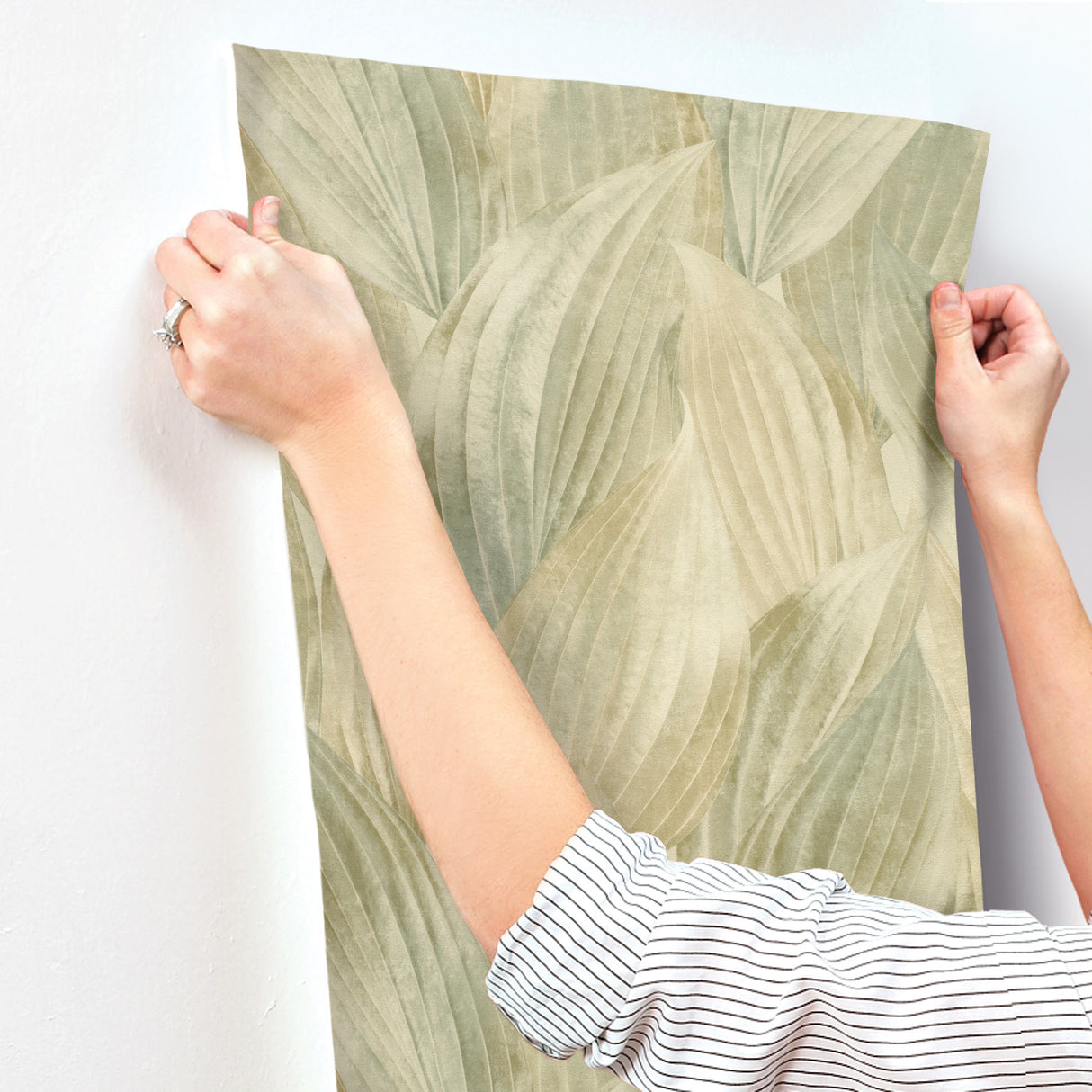 [variant_sku] [product_name] [custom.colorway] - Eade's Wallpaper & Fabric
