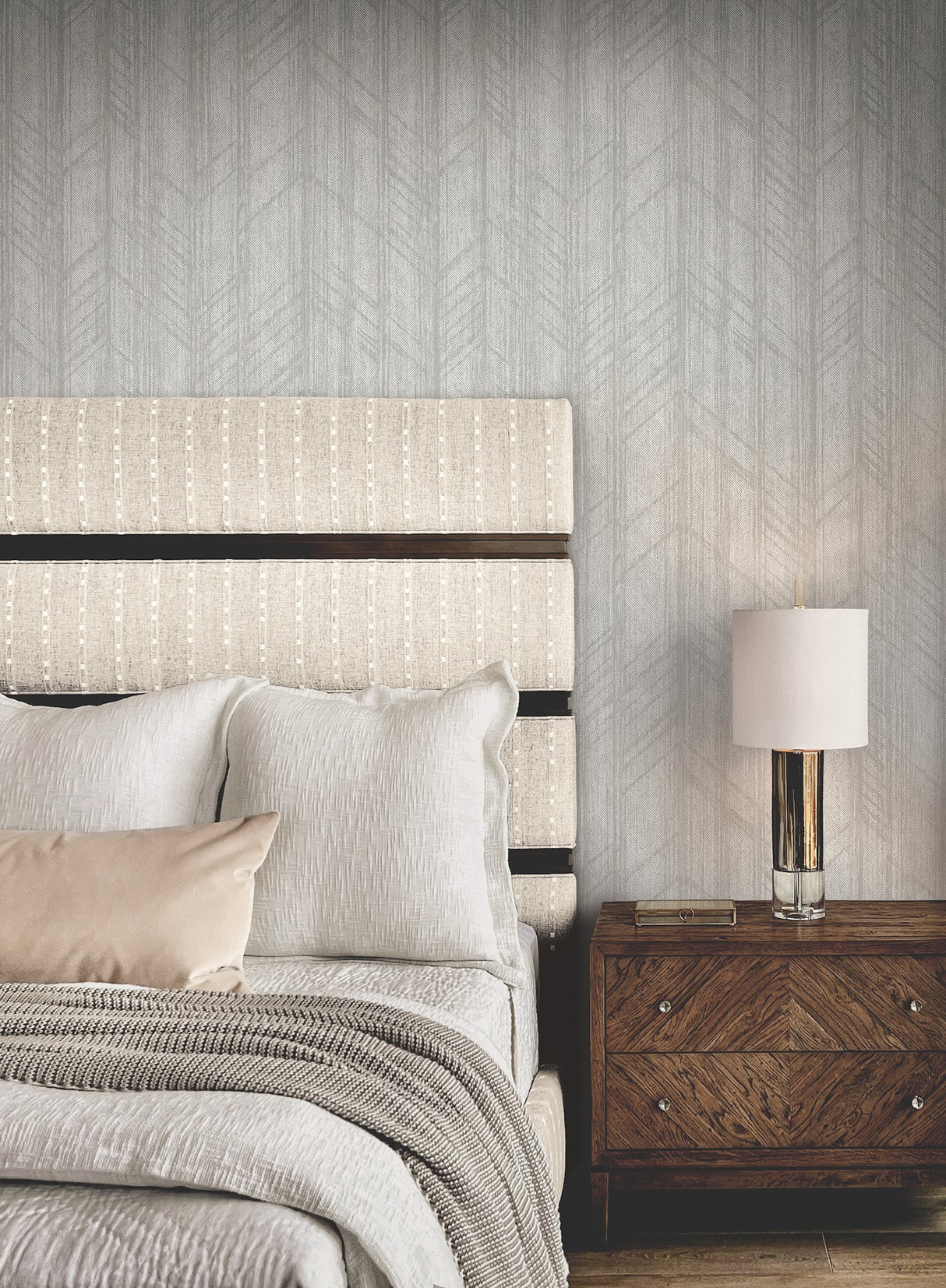 Ronald Redding 4211-83521 Winthrop Grey Geometric Wallpaper