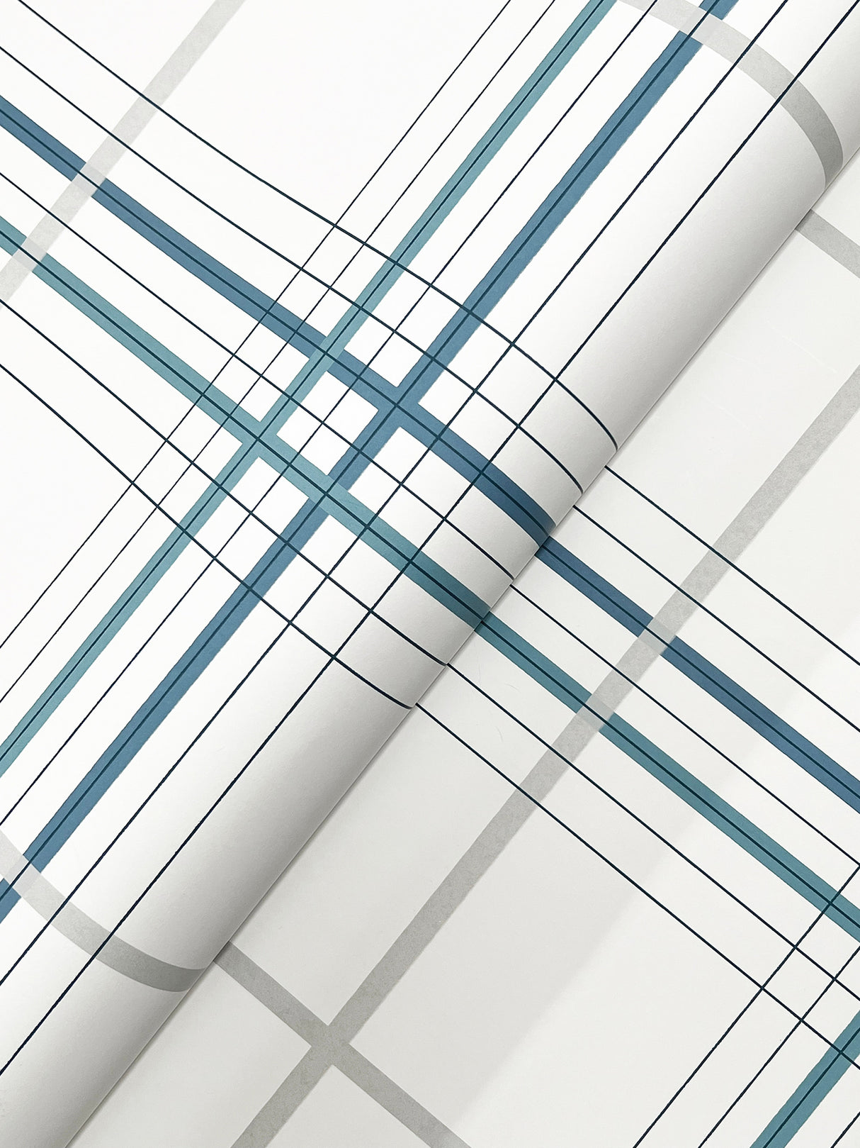 Ronald Redding 4211-83534 Lakeside Plaid Blue Tailored Wallp
