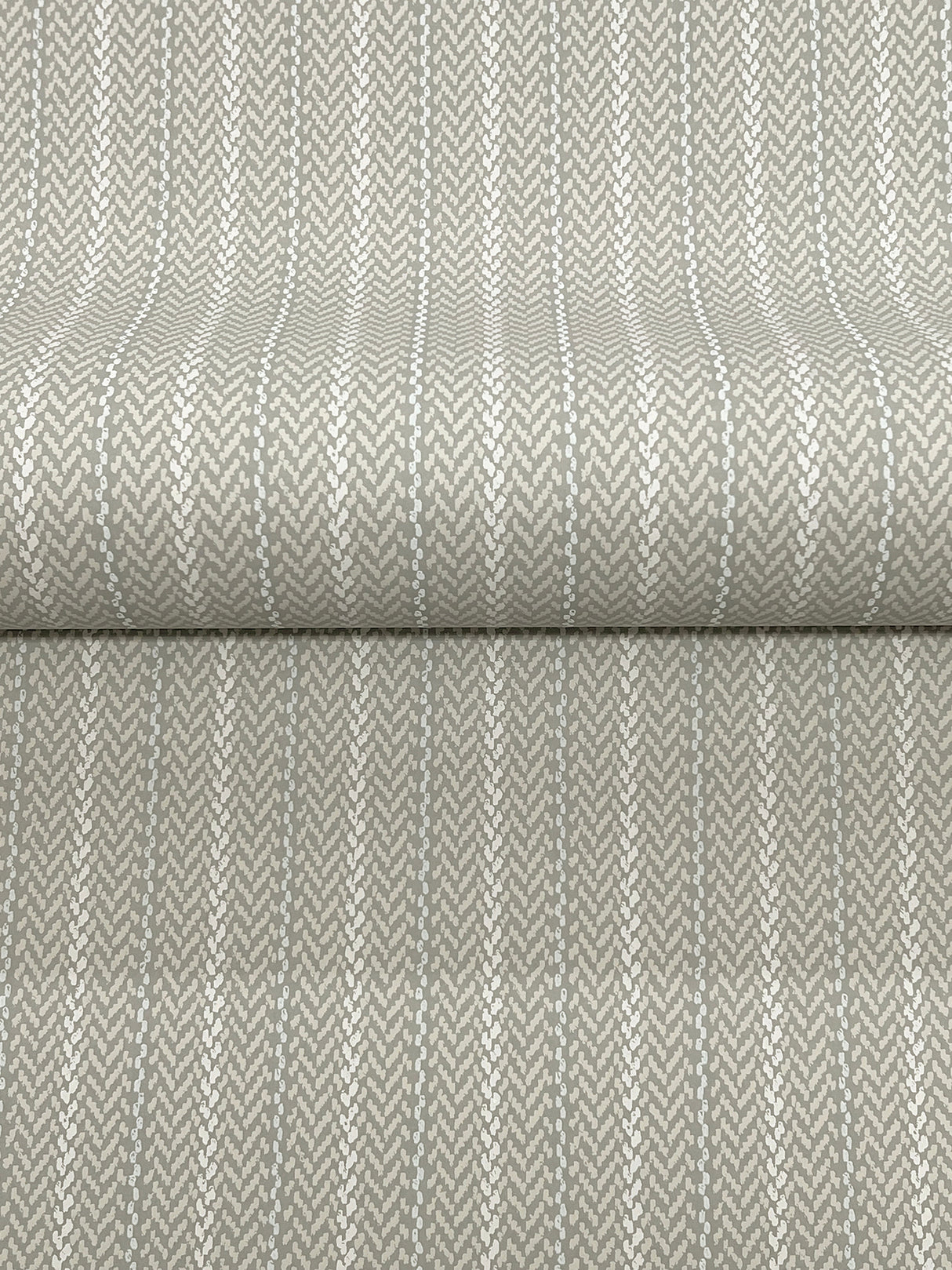 Ronald Redding 4211-83536 Elkan Stripe Grey Herringbone Wall