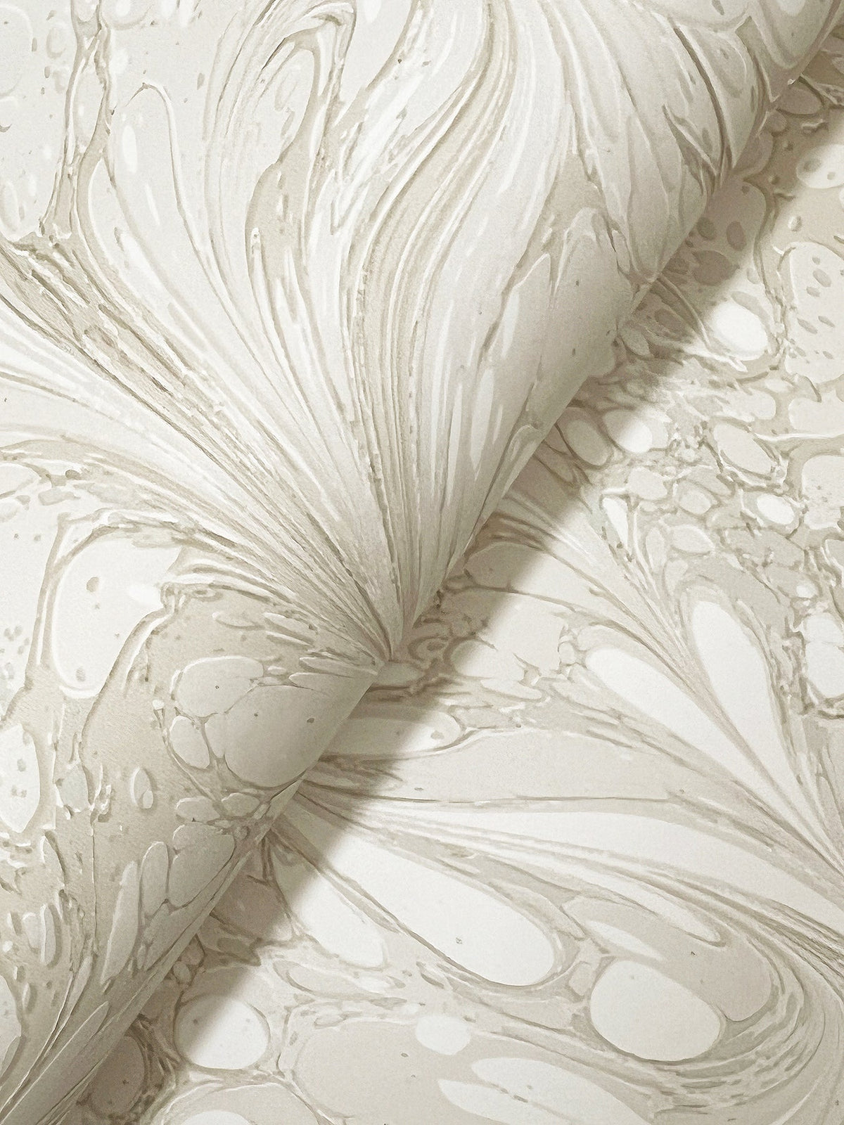 Rifle Paper Co. 4212-84378 Florence Linen Wallpaper