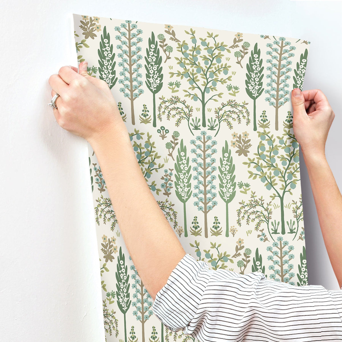 Rifle Paper Co. 4212-84411 Fenna Green Wallpaper
