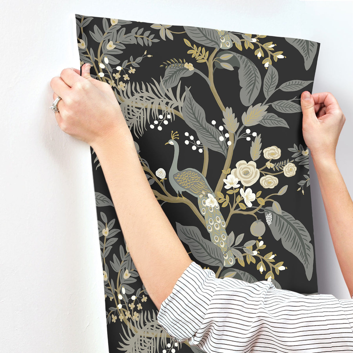 Rifle Paper Co. 4212-84423 Peacock Black Wallpaper