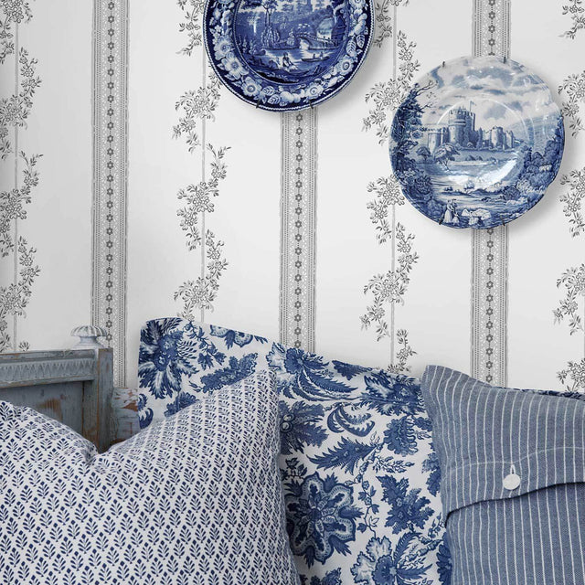 Schumacher 4508 DROTTNINGHOLM in GREY Wallpaper - BORÃ…STAPE