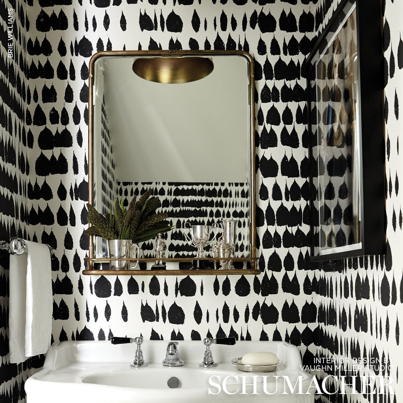 Schumacher Queen Of Spain Black Wallpaper - Eade's Wallpaper