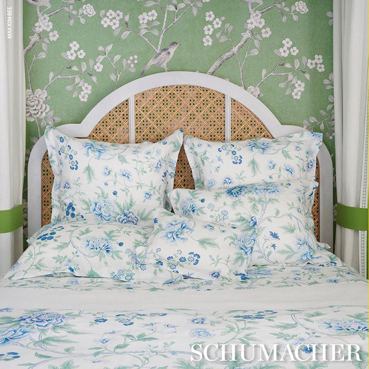 Schumacher Chinois Palais Panel Lettuce Wallpaper