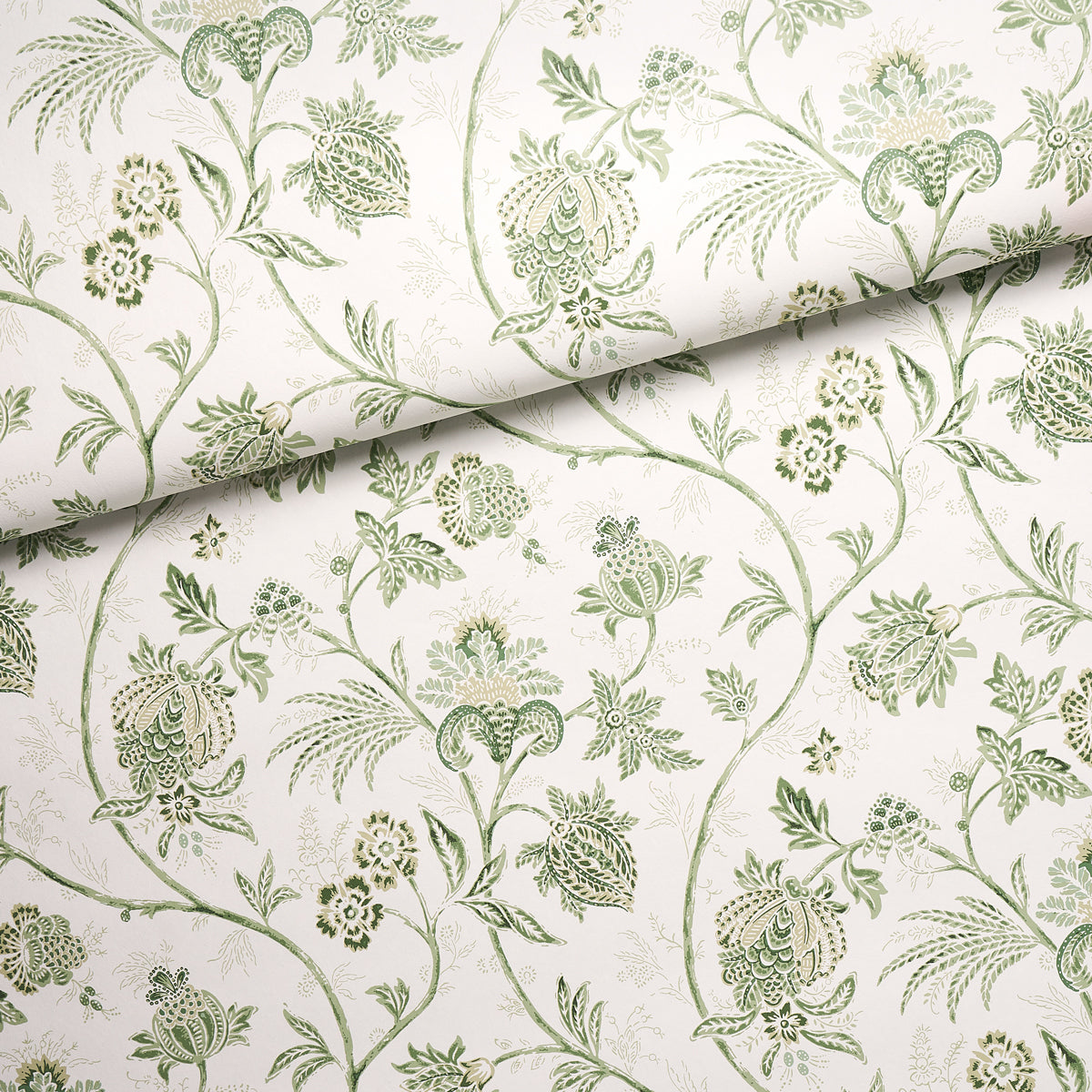 Schumacher Chinoiserie Vine Leaf Green Wallpaper