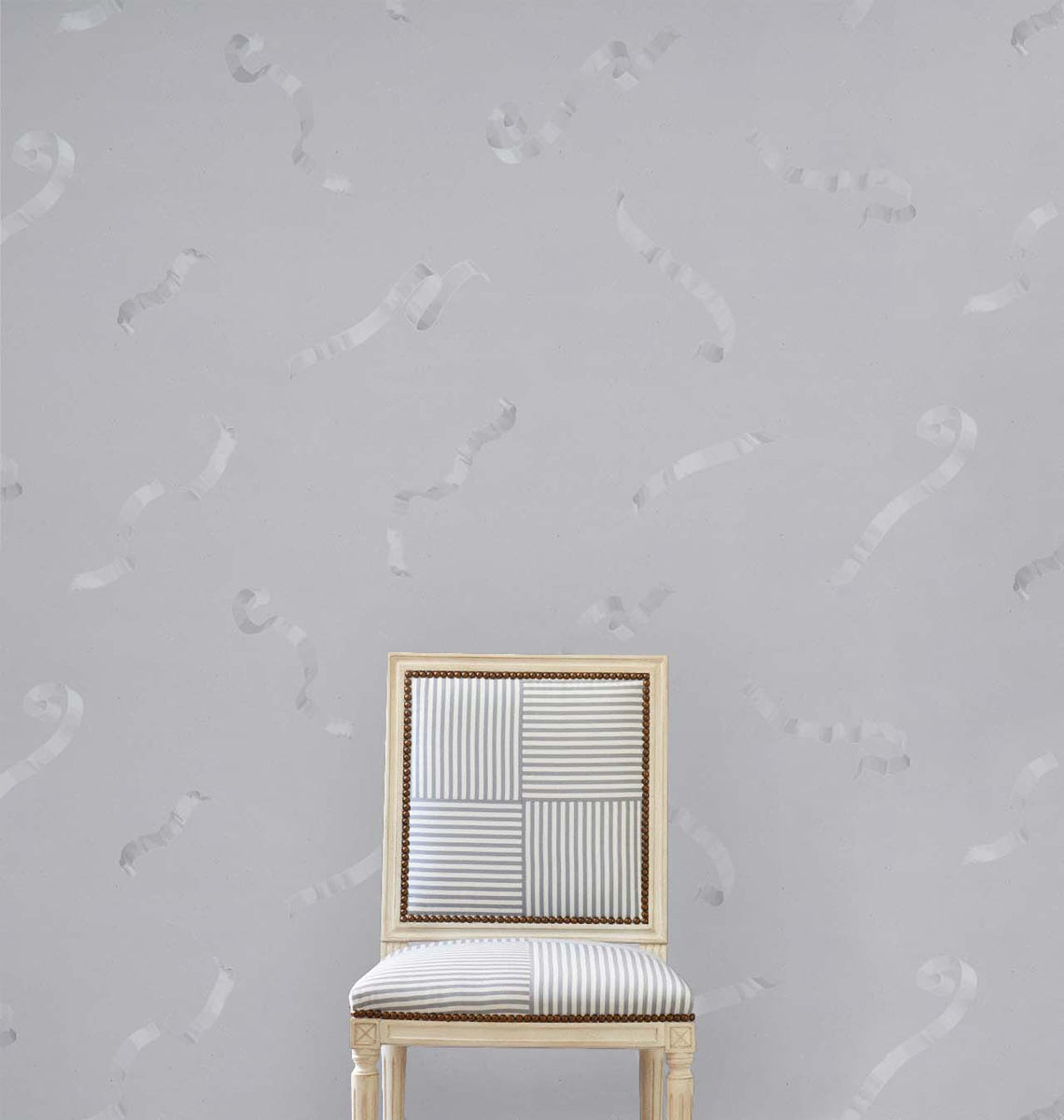 Schumacher Beth Grey Wallpaper