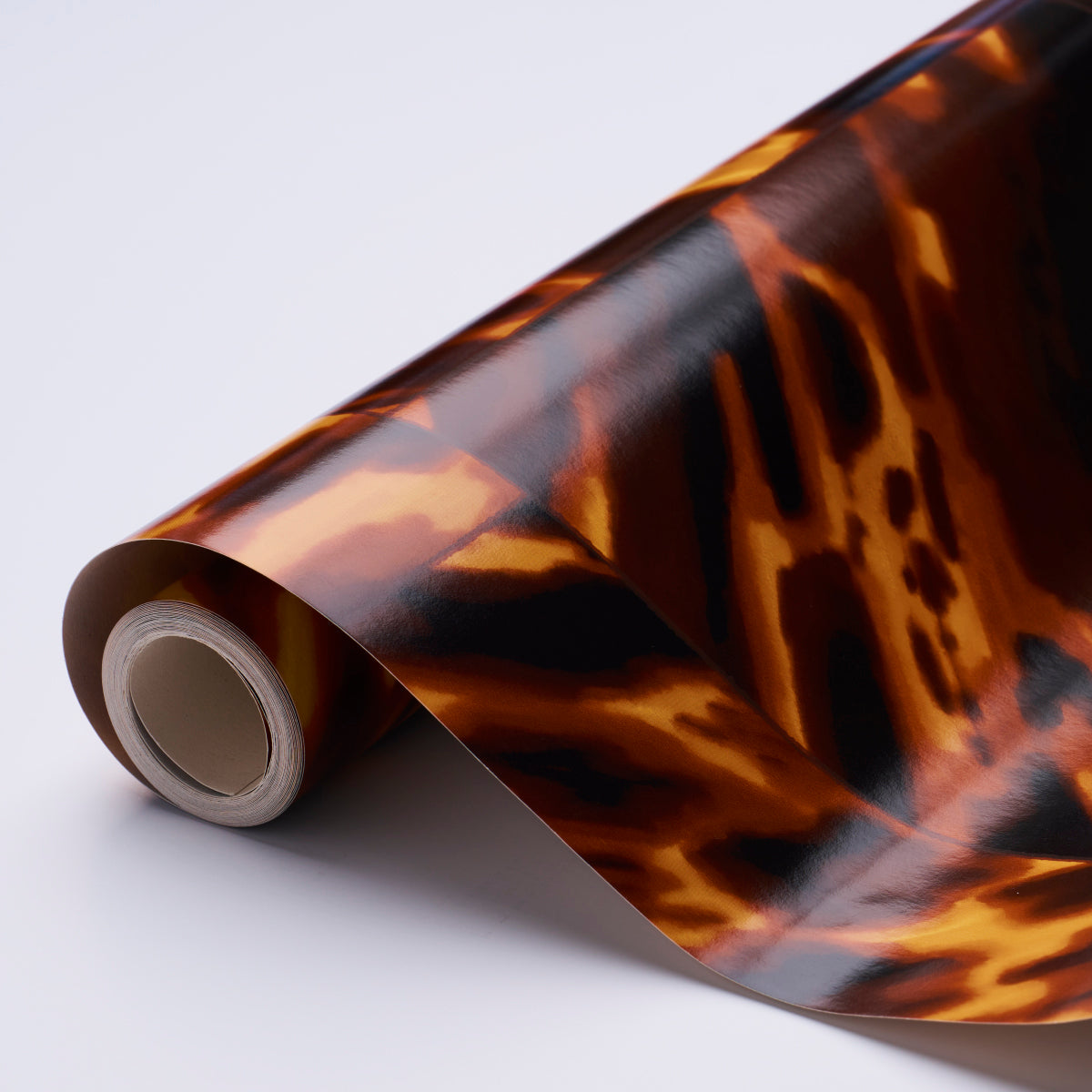 Schumacher Tortoise Shell Natural Wallpaper - Eade's Wallpaper