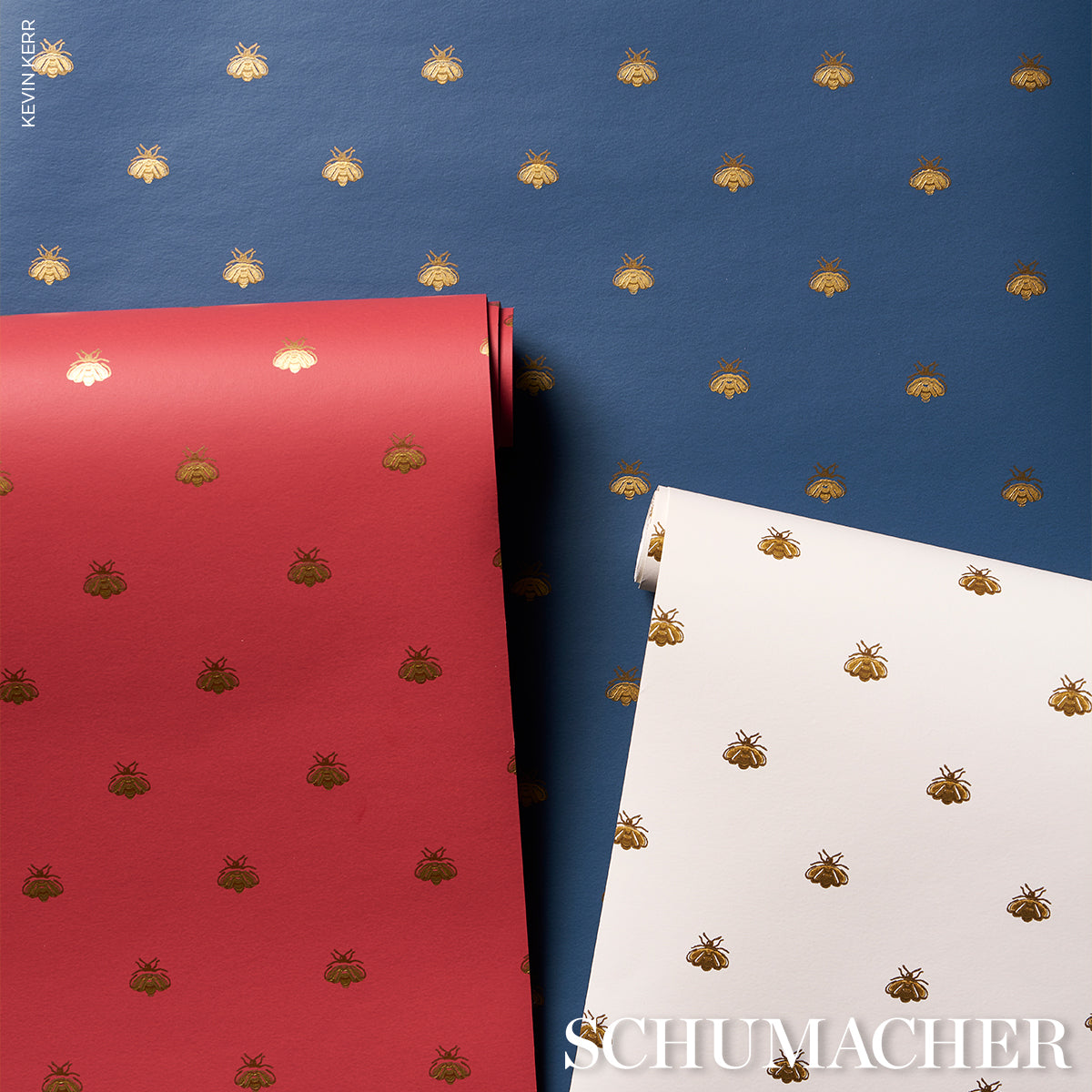 Schumacher Hubert'S Bees White & Gold Wallpaper