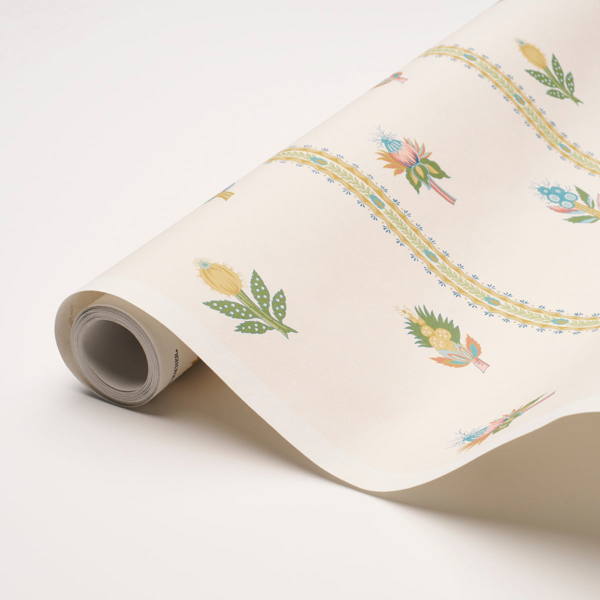 Schumacher Les Fleurs Exotiques Citron Wallpaper - Eade's Wallpaper