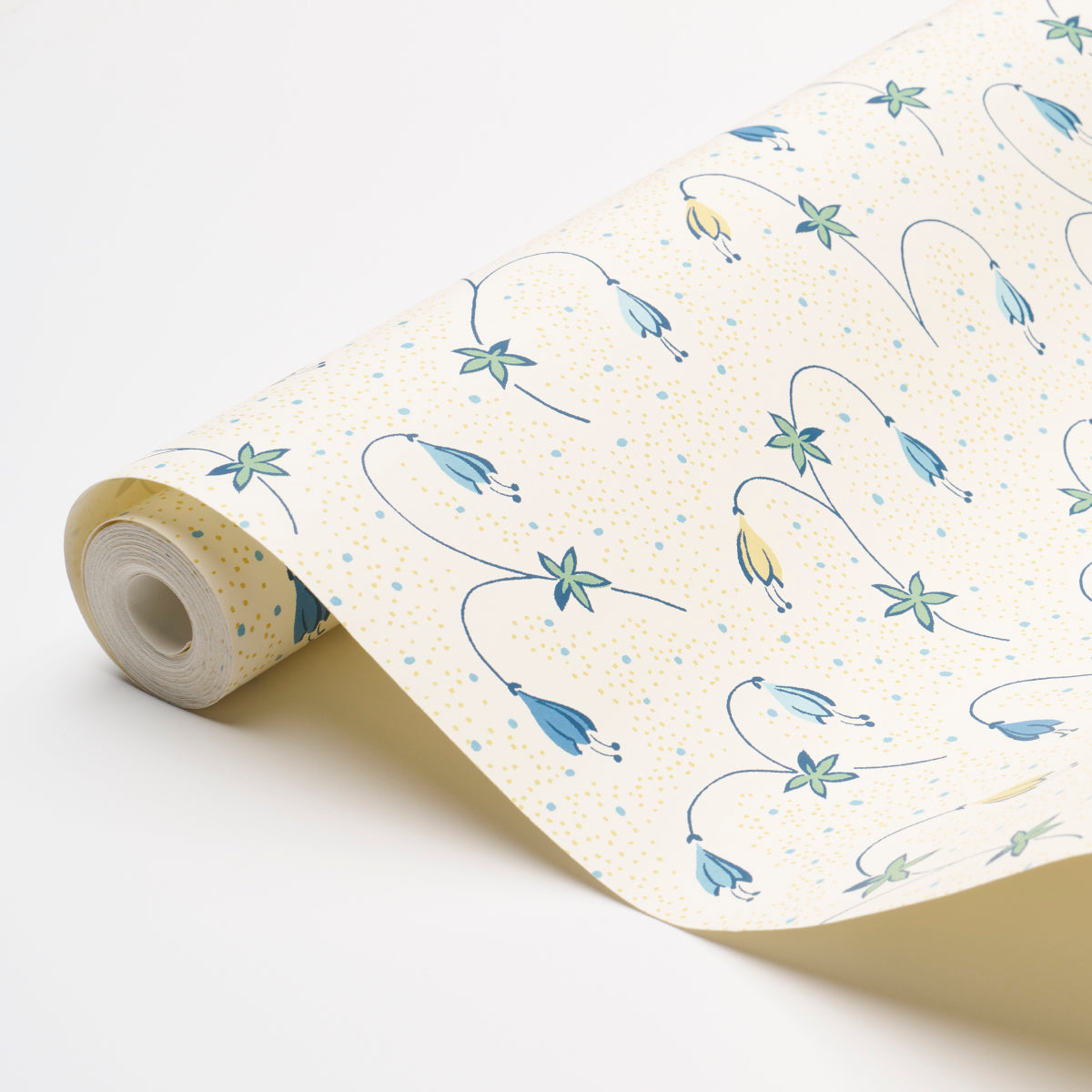 Schumacher Lolly Floral Blues Wallpaper - Eade's Wallpaper