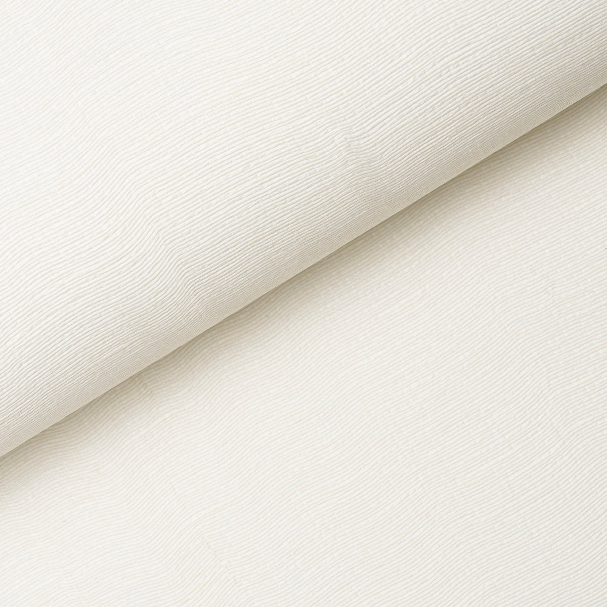 Schumacher Linen Plissé Wallcovering Ivory Wallpaper - Eade's Wallpaper