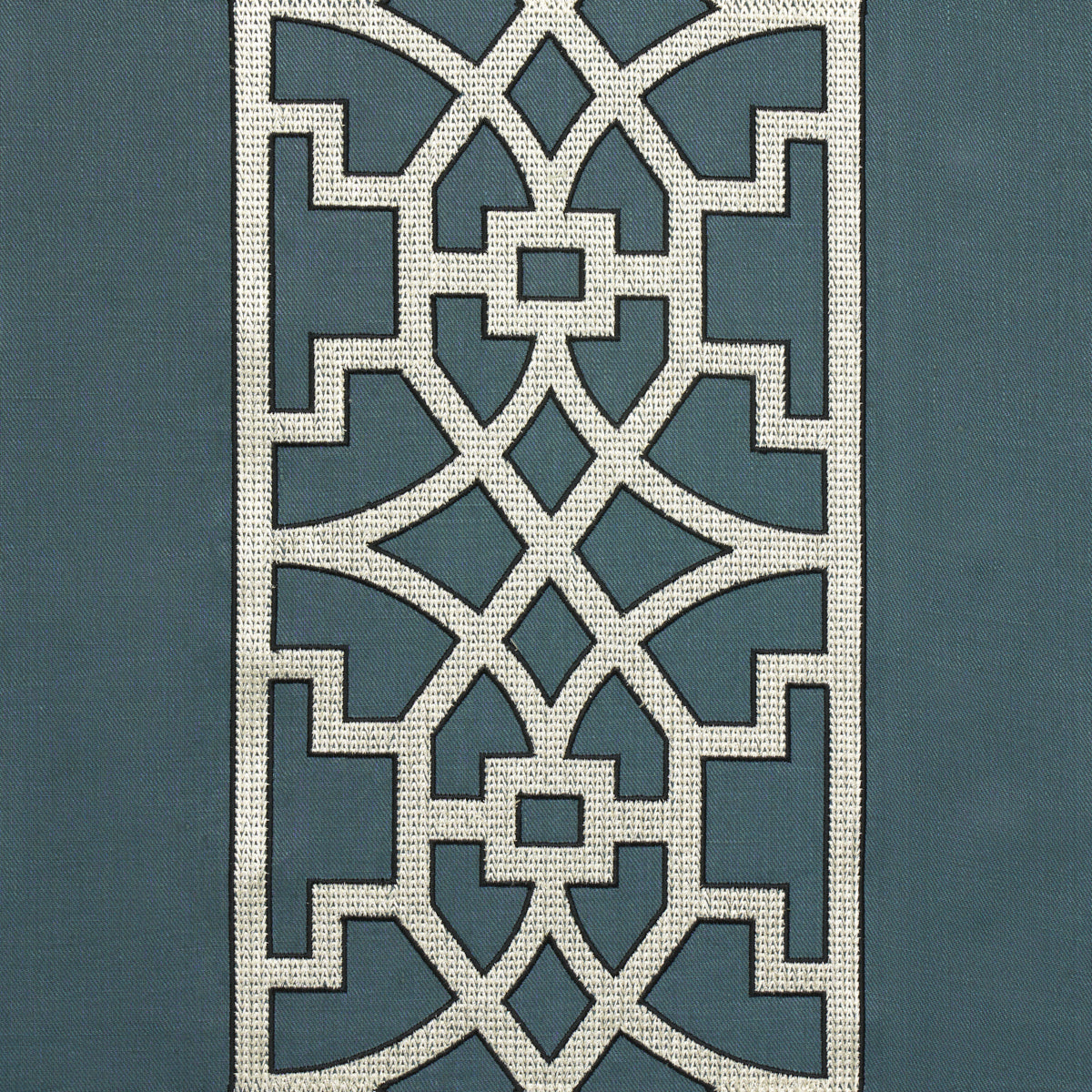 Schumacher Don'T Fret Bleu Marine Fabric