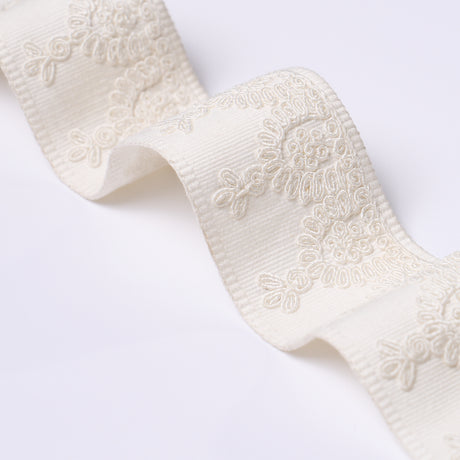 Schumacher 74158 NOELIA EMBROIDERED TAPE in WHITE Trim - PER
