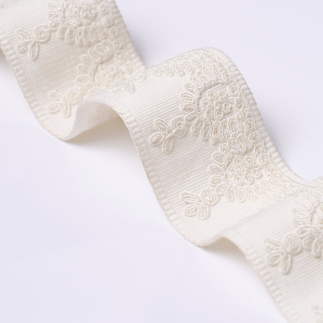 Schumacher 74158 NOELIA EMBROIDERED TAPE in WHITE Trim - PER