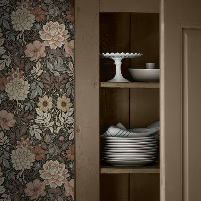 Schumacher 7689 DAHLIA GARDEN in BROWN Wallpaper - BORÃ…STAP
