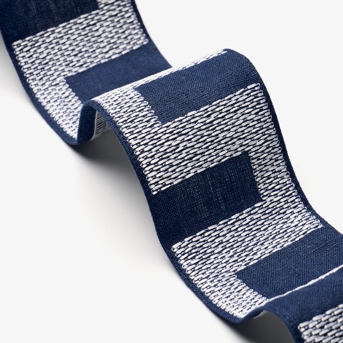 Schumacher 79933 MATRIX TAPE in NAVY Trim - PERENNIAL FAVORI