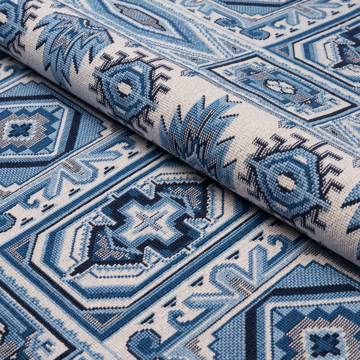 Schumacher Crowley Épinglé Blue Fabric