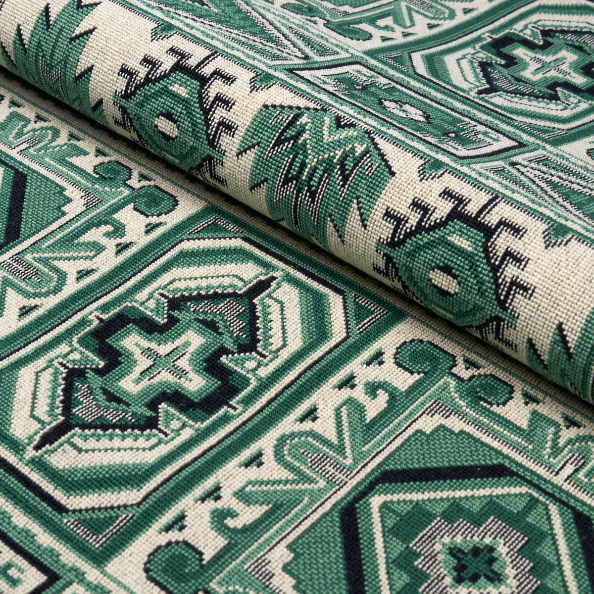 Schumacher Crowley Épinglé Green Fabric