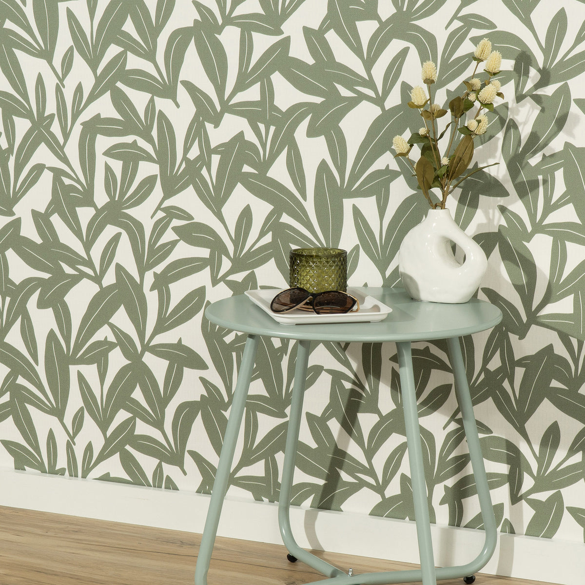 Veer Decor Shadowleaf Green Wallpaper 8411-VRTR-AE1