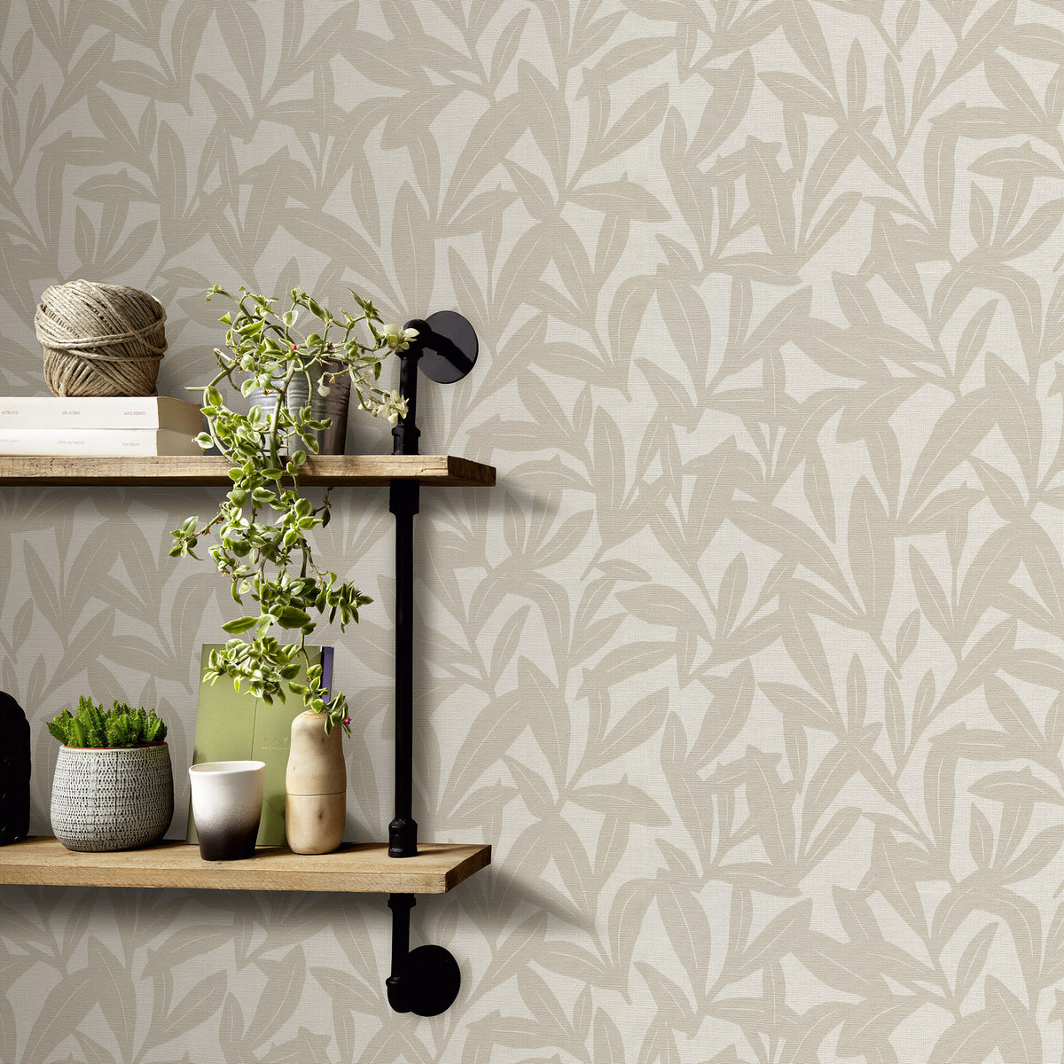 Veer Decor Shadowleaf Beige Wallpaper 8411-VRTR-AE5
